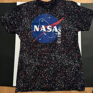 Nwt nasa shirt size large